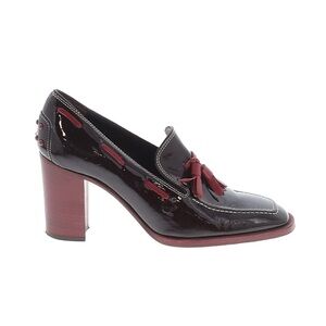 Tod's Burgundy Patent Leather Heels with Tassels